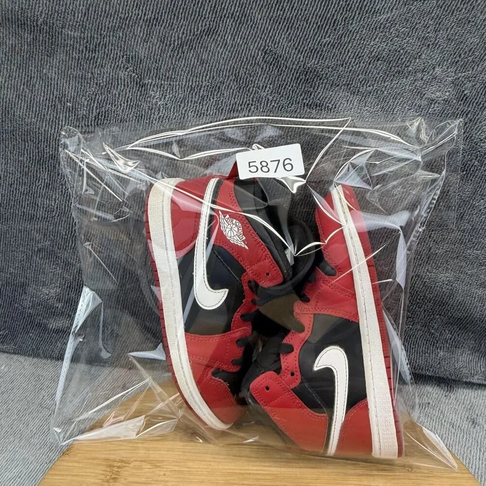 Jordan Air Jordan 1 Mid Shoes Boys Size 13C Black Red Sneakers DQ8424-061